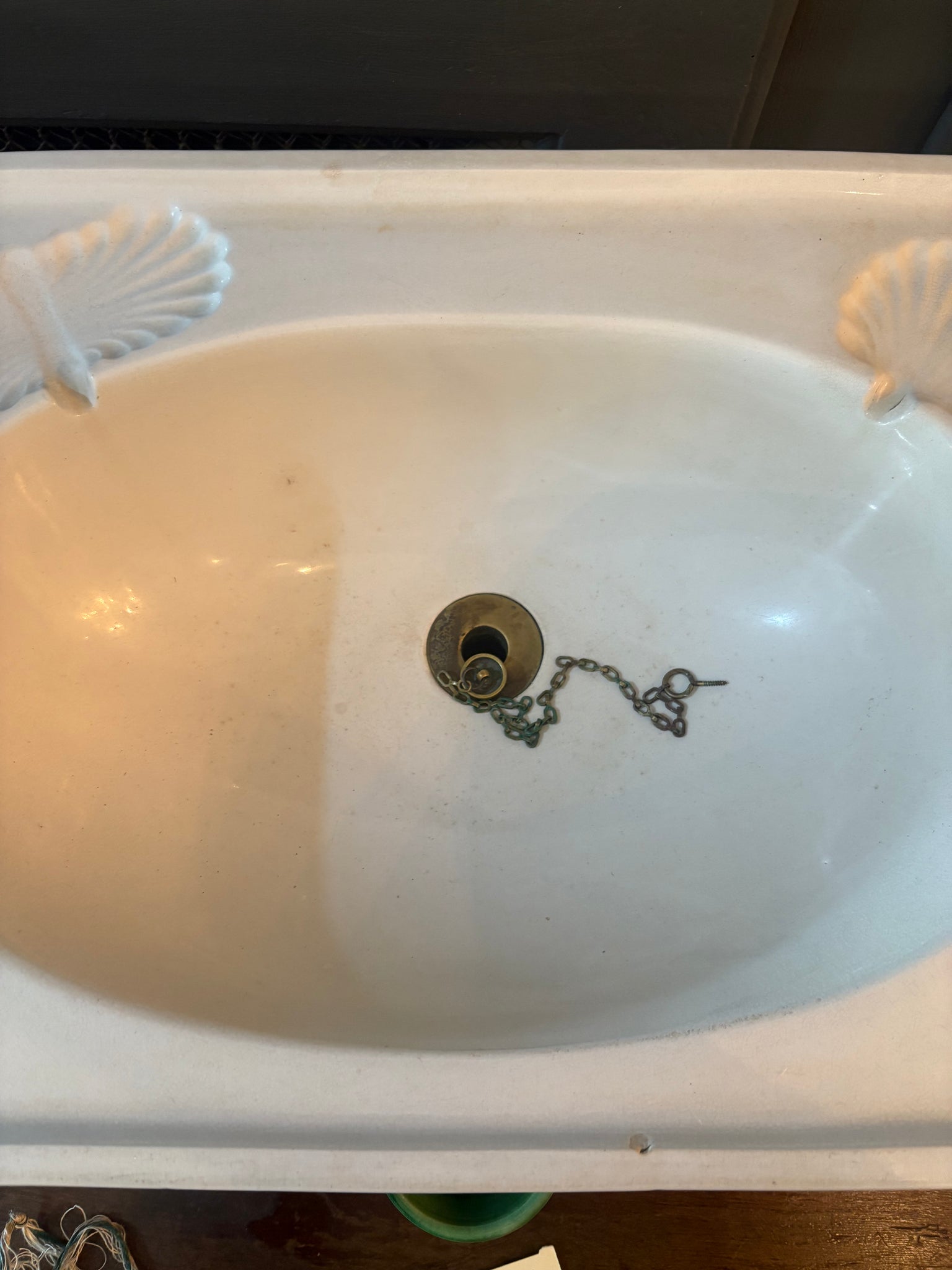 Antique inset sink / basin