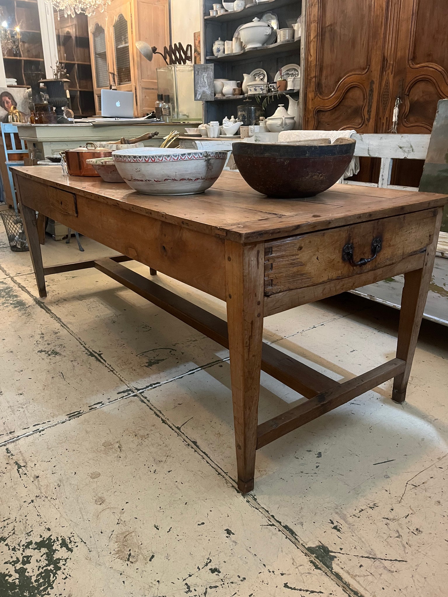 Antique French table