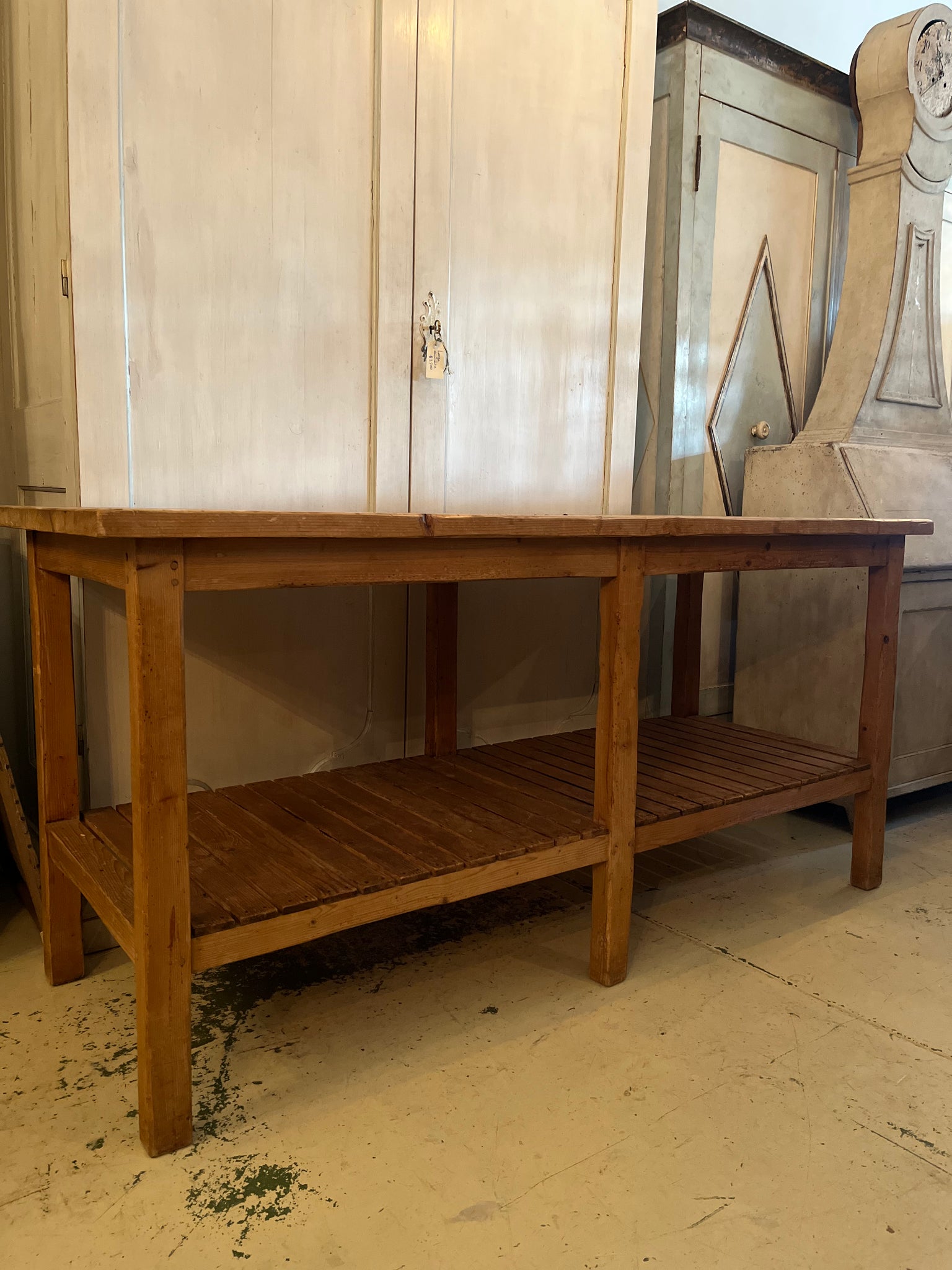 Antique pine table /kitchen island