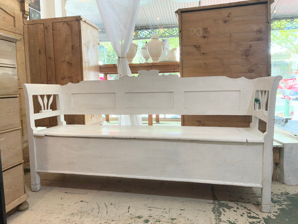 European pine bench seat