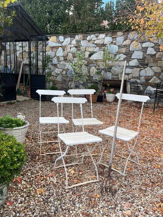 Set of 4 garden chairs