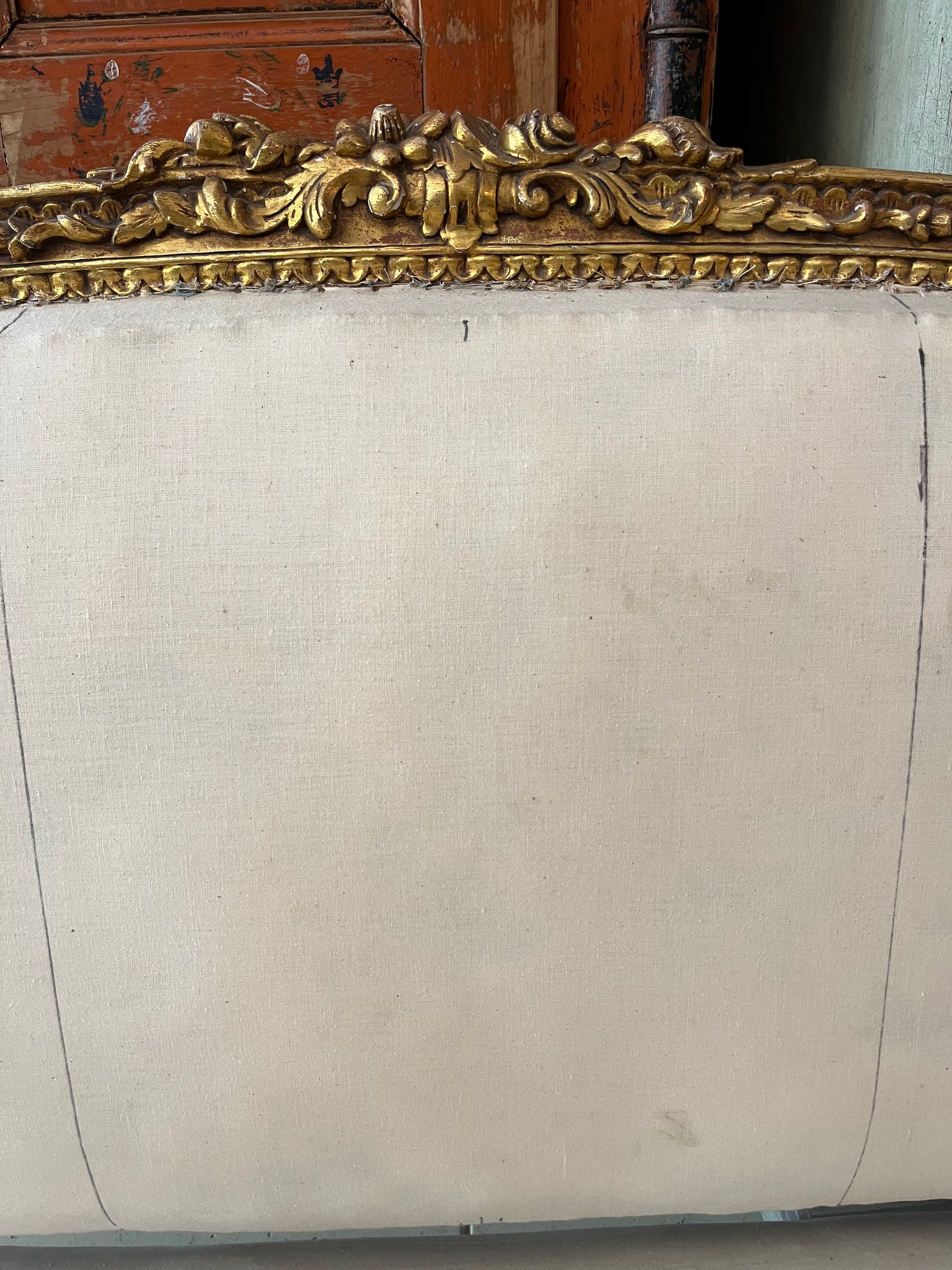 Beautiful French settee