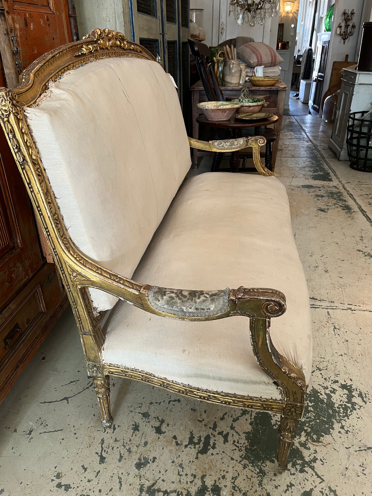 Beautiful French settee