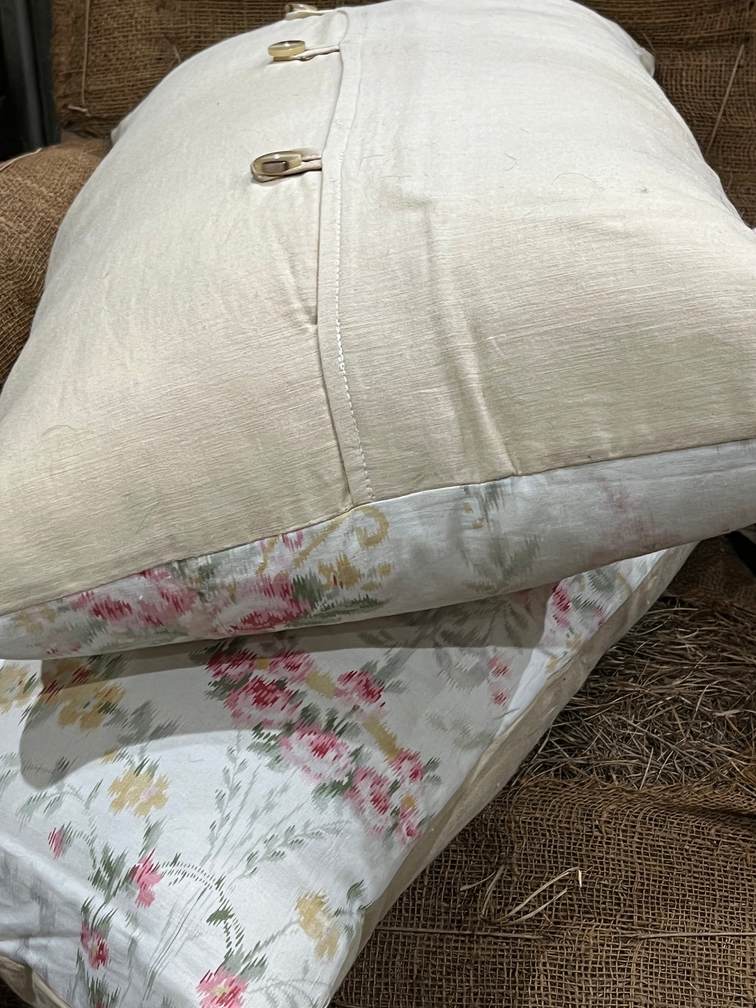 Floral antique cushion